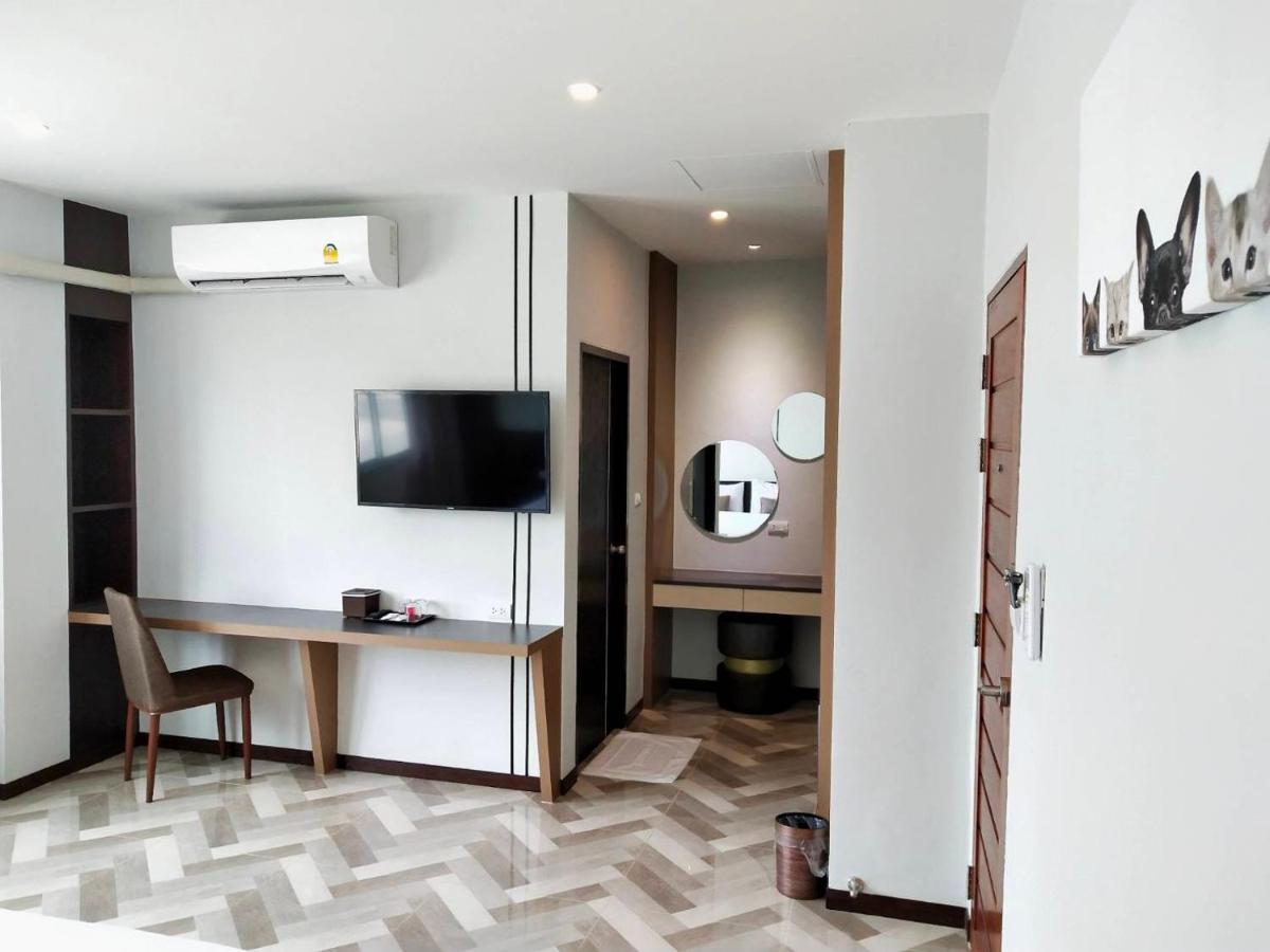 โคโค่ โฮเทล Koco Hotel Nakhonratchasima Dış mekan fotoğraf