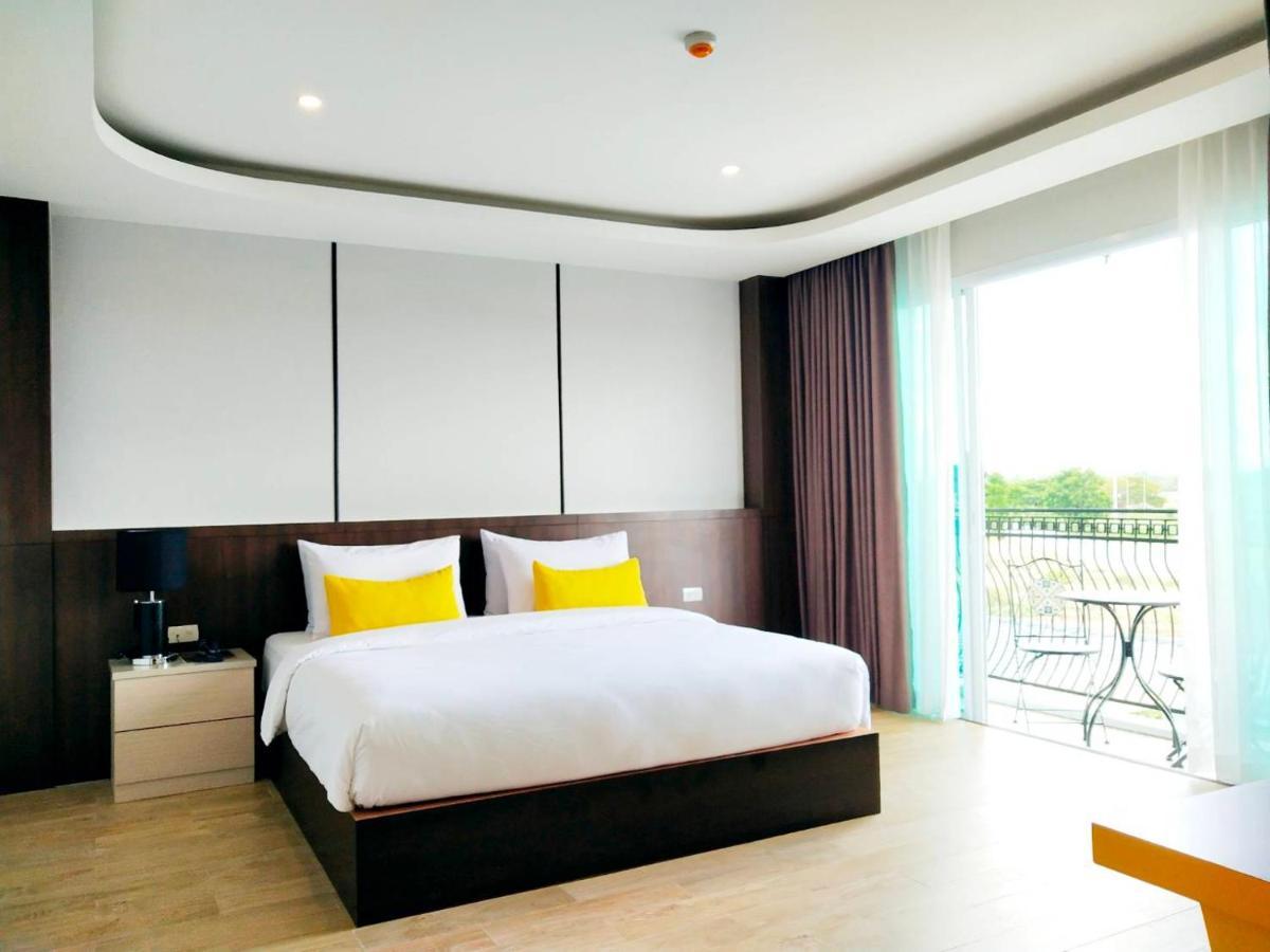 โคโค่ โฮเทล Koco Hotel Nakhonratchasima Dış mekan fotoğraf