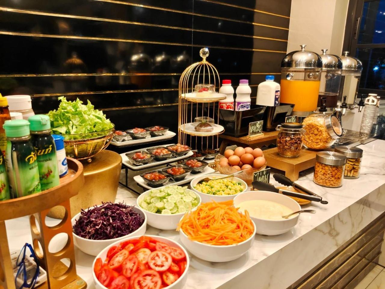 โคโค่ โฮเทล Koco Hotel Nakhonratchasima Dış mekan fotoğraf