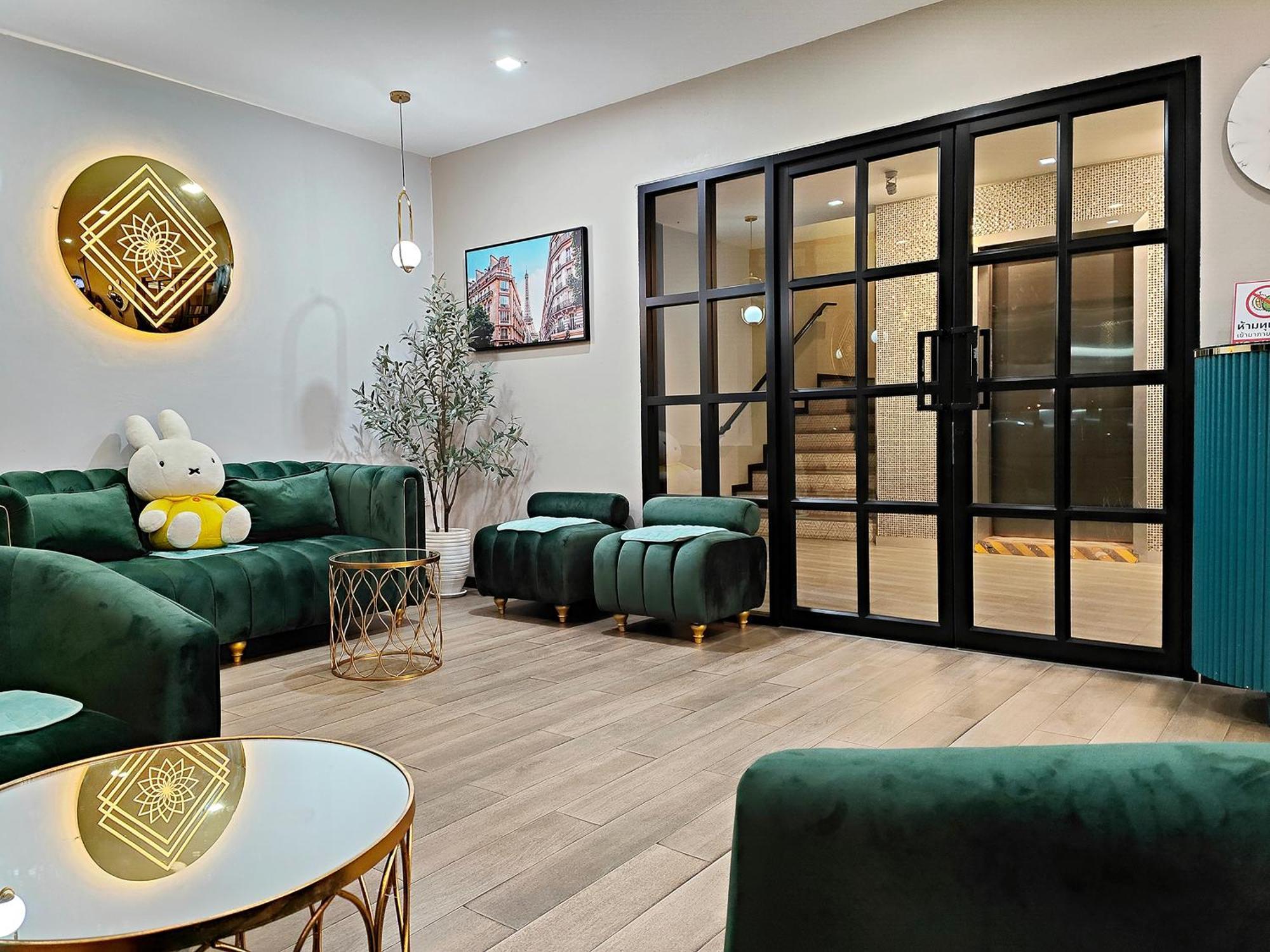 โคโค่ โฮเทล Koco Hotel Nakhonratchasima Dış mekan fotoğraf
